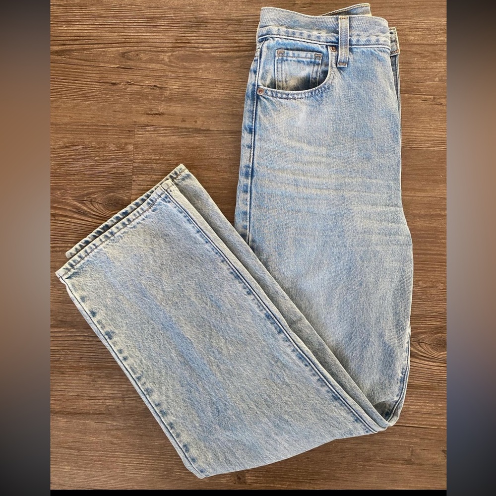 Levi’s high waisted straight jeans